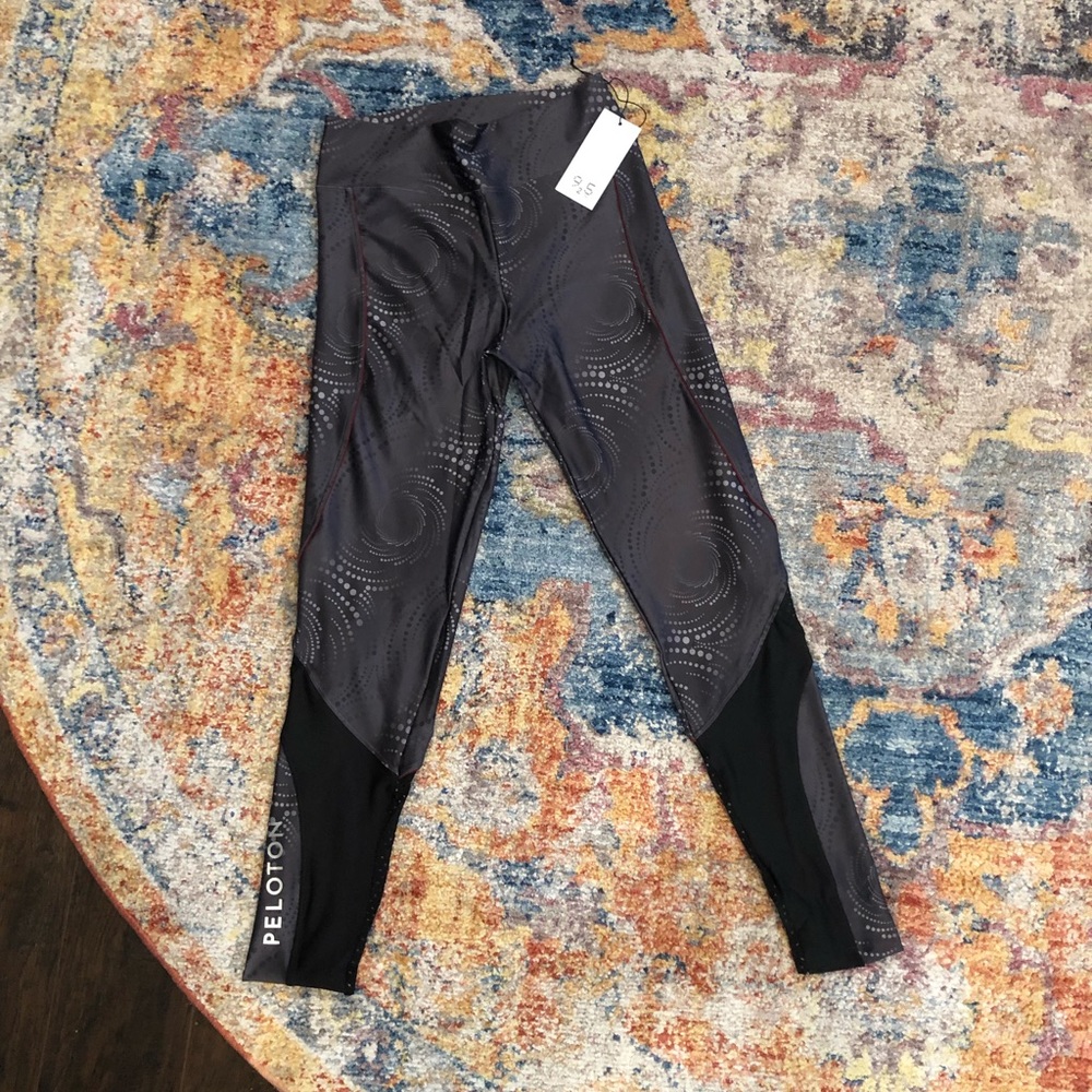 New with tags - Peloton pants by 925.